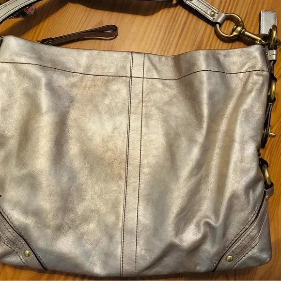 Vintage Y2K Coach Metallic Silver Hobo Bag coach Carly with handmade charm - Picture 14 of 14